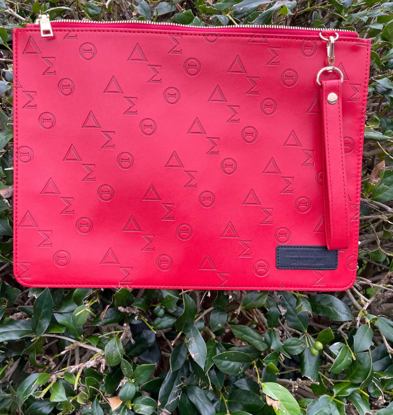 Delta Sigma Theta clutch or wristlet